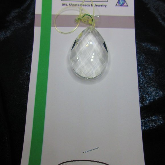 Faceted Oval Glass Chandlier Drop - Picture 2 of 3